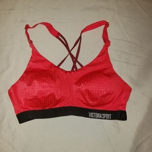 Victoria Secret Sports Brae